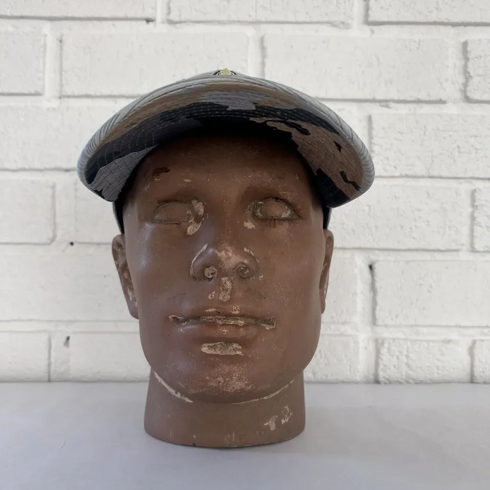 New Orleans Saints Hat Grey Camo Under Bill New Era 39Thirty Small/medium